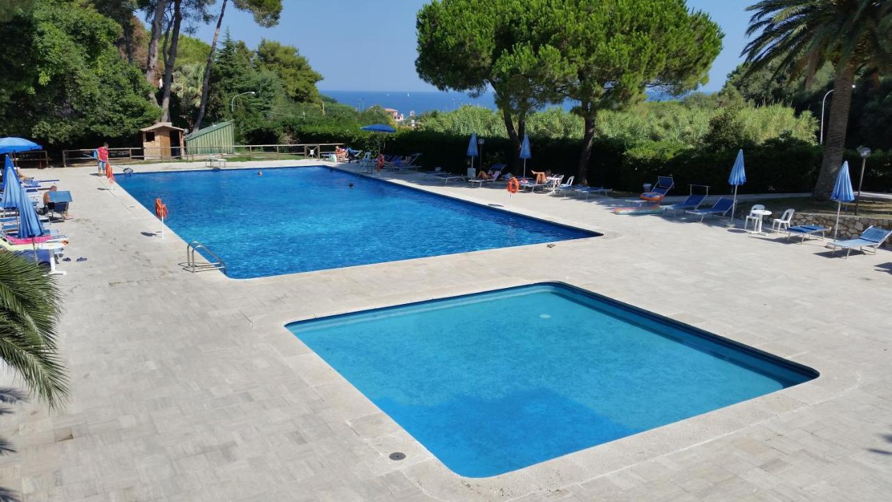 Residence Napoleon By Helloelba Procchio  Luaran gambar